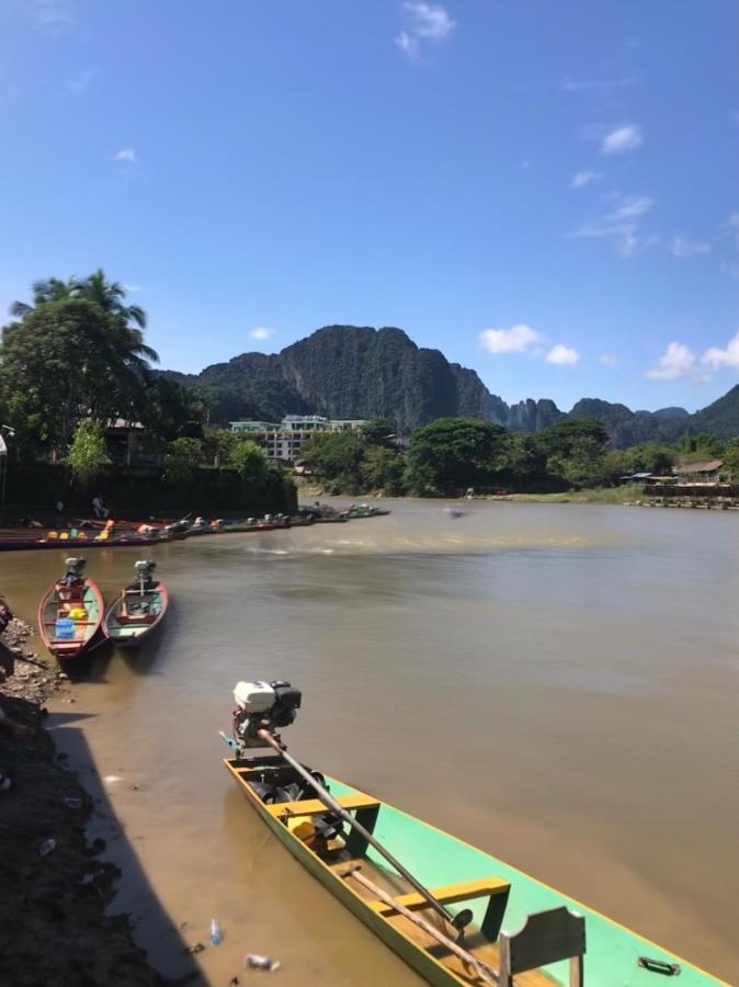 Downtown Vang Vieng Hotel Exterior photo